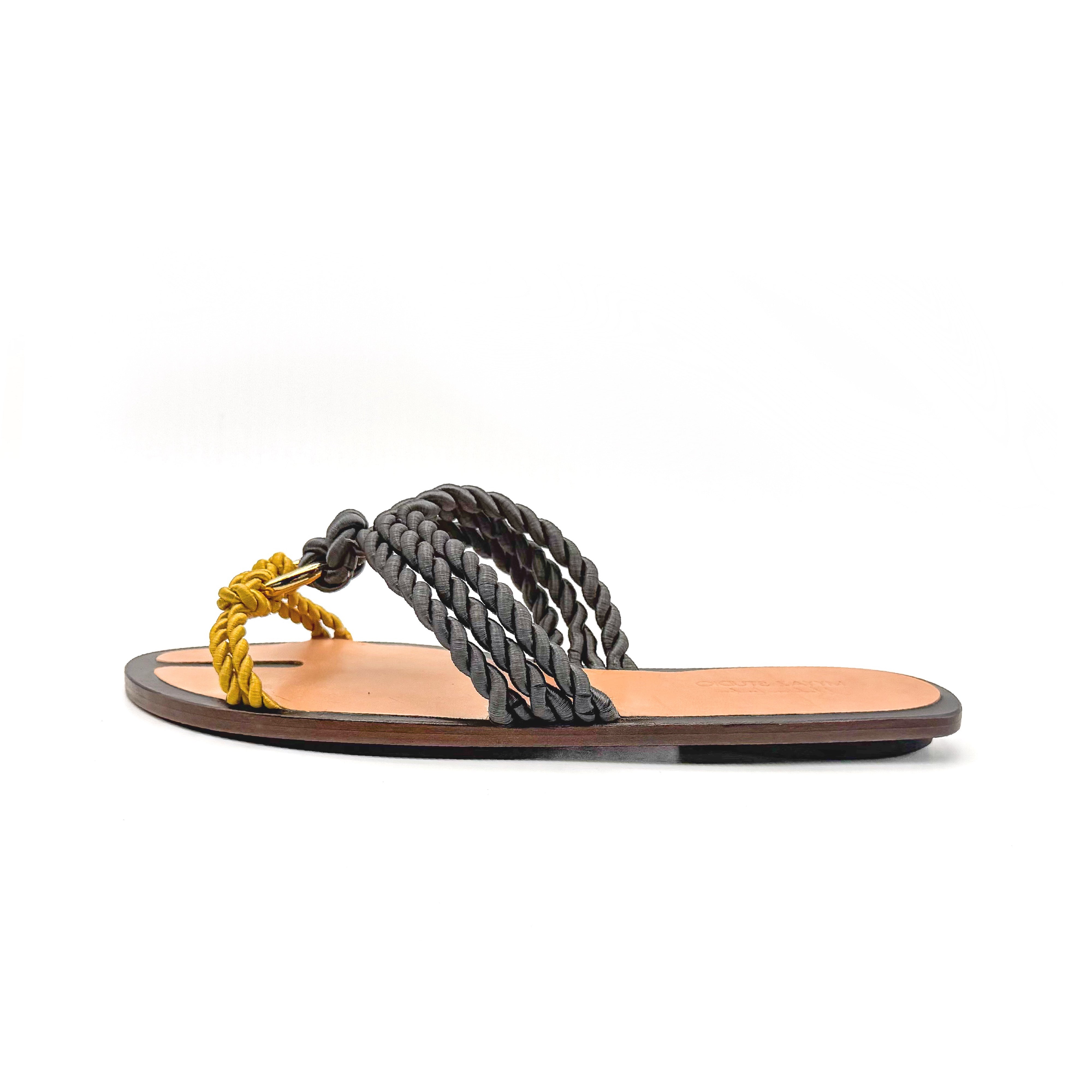 Nodus sandal - Grey